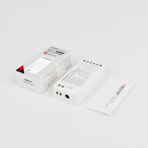 SW5 5 in 1 LEDコントローラー DC12-24V <span class=keywords><strong>2</strong></span>.4G WiFi RFリモートコントローラー - Product Image 3