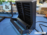Éclairage de stade à LED, mats, 500w, 1000w, 1500w, personnalisés, anti-éblouissement, lumières à large faisceau