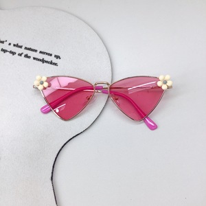 New Fashion Sunglasses for Girls High Quality UV Protection Sunshade DIY Flower Printed <strong>Baby</strong> <strong>Glasses</strong> with Alloy Wooden <strong>Frames</strong> - Product Image 5