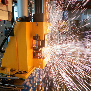 Machine de soudage bout à bout à haute productivité de 1200mm - Product Image 3