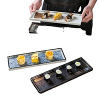 Assiette rectangulaire en céramique et porcelaine pour sushi, plat de service pour hot pot et barbecue, compatible micro-ondes, 33 cm, usage hôtelier et international