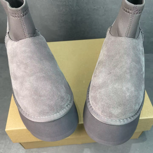 Botas de Nieve de Plataforma de Lujo para Mujer, Diseño Clásico de Marca, Cálidas, de Cuero, con Peluche, Impermeables, Antideslizantes, para Exteriores, Otoño e Invierno - Product Image 6