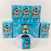 Mini mignon boîte mystère poupée Messi personnage modèle jouet 6 Styles Pop Mart Surprise boîte aveugle football figurine poupées