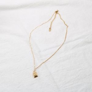 Collar de Alta Gama Resistente al Agua, Collar de Acero Inoxidable de Diseño Largo que No se Deslustra, Chapado en Oro de 18k con Diseño de Pepita de Oro para Hombres y Mujeres - Product Image 3