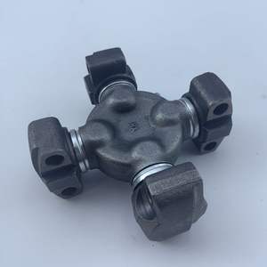 Dalian Universal Joint Cross Shaft Assembly 50mm Bore Alloy Steel For 10-16T <b>Forklift</b> Metric OEM Part DLCPCD135WXJ - Product Image 2