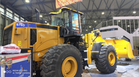 Chargeuse sur pneus 676F de 7 tonnes avec système hydraulique complet et godet pour roche, de bonne qualité, à prix abordable pour la construction