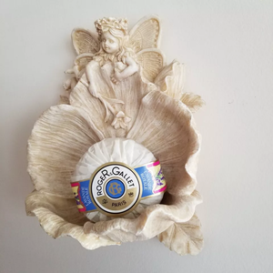 Porte-savon en résine personnalisé OEM, figurine de chérubin fée sculptée à la main en polyrésine, support décoratif pour salle de bain, fabricant - Product Image 3
