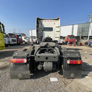 Howo T7 440hp Cng Trailer Truck Head 6x4 Motor Euro5 LHD Weichai de <span class=keywords><strong>segunda</strong></span> <span class=keywords><strong>mano</strong></span> con buenas condiciones para la venta - Product Image 4