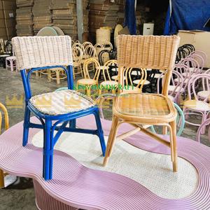 Multicolore pour les enfants Chaise en rotin artisanale pour les enfants-Parfait pour les fêtes avec un design écologique et confortable - Product Image 6