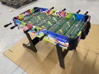 Table de jeu sportive combinée 4-en-1 YDZC 33 pouces avec pieds pliables, incluant billard, hockey, tennis, football, en MDF, certifiée EN71