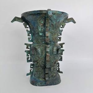 Symbole du patrimoine culturel chinois Ancien navire à vin Cadeau Premium Cérémonial chinois en bronze pour les collectionneurs <span class=keywords><strong>d</strong></span>'historiens - Product Image 3
