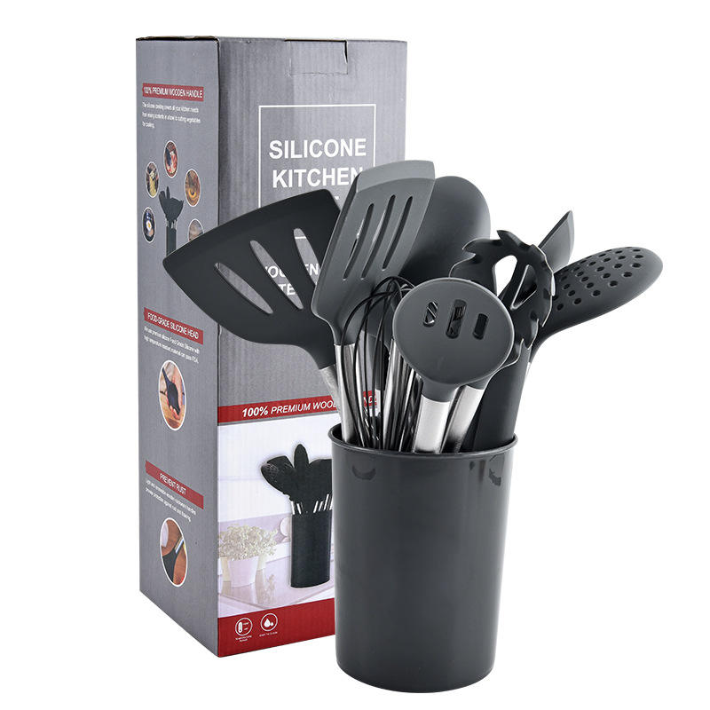 สีเทาเข้ม