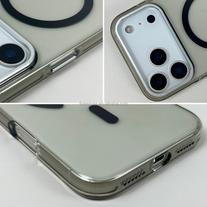 Custodia per iPhone 17 Pro Max in PC rigido lucido trasparente, personalizzabile, compatibile con la ricarica wireless - Product Image 2