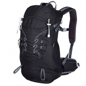 Muestra Gratuita: Mochila Ultraligera de 60L para Senderismo, Camping, Viajes y Escalada con Cubierta Impermeable - Product Image 5
