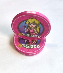 ชุดชิปโป๊กเกอร์เซรามิกดีลักซ์ธีมซูเปอร์มาริโอ ของ RTS Casino Poker Room พร้อมกล่องใส่ชิป ขนาด 39 มม. ชิปเกมพนันแบบเหรียญที่ระลึก - Product Image 5