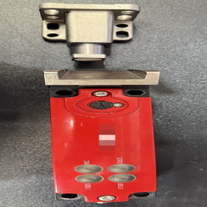 全新原装正品 APCRAAH50XSA122398 安全门开关和执行器防护开关 LOTO PLC 编程控制器 - Product Image 1