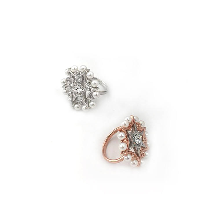 สีโรสโกลด์