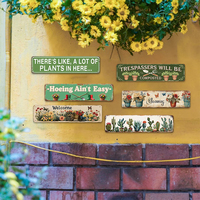Insegna Lunga in Metallo a Tema Giardino con Grafica di Cactus, Fiori e Farfalle, Decorazione Murale per Giardinaggio