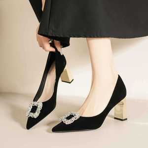 Youxianmei & Zapatos de Tacón de Terciopelo con Punta Puntiaguda y Hebilla de Diamantes de Imitación, Tacón Medio, Elegantes Zapatos de Novia para Mujer - Product Image 4