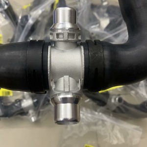 Tubo de agua BMW para motor N20, manguera de refrigerante de aluminio, pieza de repuesto 11537603511 - Product Image 2