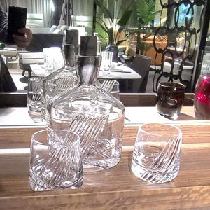 Copa <span class=keywords><strong>de</strong></span> sarga <span class=keywords><strong>de</strong></span> whisky <span class=keywords><strong>de</strong></span> cristal, <span class=keywords><strong>botella</strong></span> <span class=keywords><strong>de</strong></span> <span class=keywords><strong>vino</strong></span> <span class=keywords><strong>de</strong></span> color transparente <span class=keywords><strong>con</strong></span> caja, juego <span class=keywords><strong>de</strong></span> herramientas, <span class=keywords><strong>dos</strong></span> vasos - Product Image 6