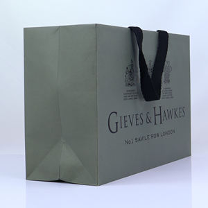 자체 로고 인쇄 가능한 고급 리본 손잡이 맞춤형 회색 종이 쇼핑백, 세련된 디자인의 명품 의류 포장용 - Product Image 2