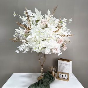2024 nouvelles meilleures ventes fleurs artificielles boule de fleur blanche pièce maîtresse boules de fleurs pour la décoration de mariage - Product Image 1