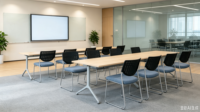 Chaise de conférence ergonomique moderne rembourrée en tissu, siège de réunion avec dossier solide et base en métal pour bureaux et salles de réunion scolaires