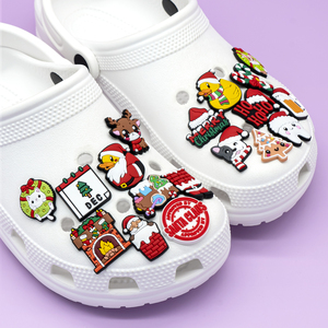 2025 Adornos de PVC personalizados para zapatos infantiles con diseños de dibujos animados de Navidad, incluyendo árbol de Navidad, Papá Noel y accesorios para zapatos, venta al por mayor - Product Image 4
