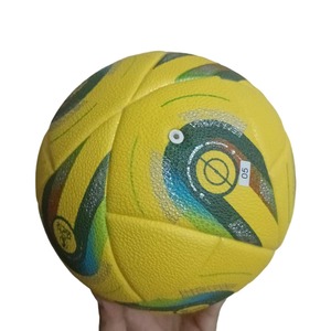 Nouveau Ballon de Football Sans Couture Thermocollé 2025 en PU, Idéal pour l'Entraînement et la Compétition de Basketball - Product Image 1