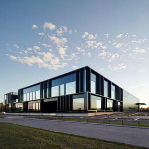 El mejor y más barato diseño comercial <span class=keywords><strong>de</strong></span> granero <span class=keywords><strong>de</strong></span> Steel Horse Arena para ventas al por mayor - Product Image 1