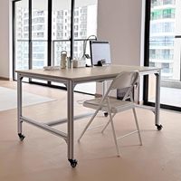 Table de travail en profilé aluminium pour marine - Plan de travail mobile, design de bureau créatif, bureau informatique
