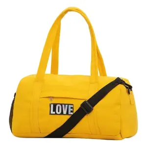 Sac de voyage jaune pour femme Fana Lina avec bandoulière 25 cm, pour les femmes soucieuses de la mode - Product Image 1