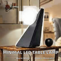 Lampe de table LED DC moderne et minimaliste avec base triangulaire, globe en verre, interrupteur à bouton-poussoir, lumière blanc chaud