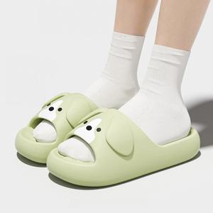 Chaussons d'intérieur respirants, antidérapants et légers, en PVC et PE, doux au toucher, conçus pour les chiots. - Product Image 5