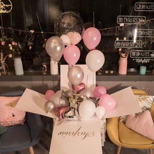 <span class=keywords><strong>Caja</strong></span> <span class=keywords><strong>sorpresa</strong></span> de cumpleaños para <span class=keywords><strong>caja</strong></span> de regalo de explosión <span class=keywords><strong>caja</strong></span> de globos 50x50x50cm para propuesta de matrimonio fiesta de cumpleaños Navidad - Product Image 4