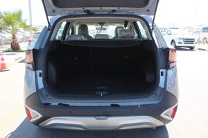Basso chilometraggio di lusso <span class=keywords><strong>usato</strong></span> <span class=keywords><strong>KIA</strong></span> <span class=keywords><strong>SPORTAGE</strong></span> 2.0L SUV FWD 5 porte 2023 argento
