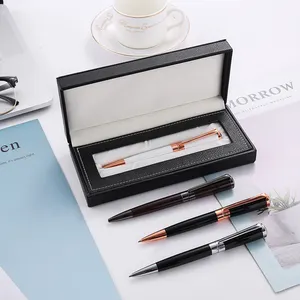 Hohe Qualität Luxus Geschenk Stift Anpassen Gravierte geprägte logo kugelschreiber mit PU box