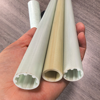 Tube rond en PRV pultrudé, surface lisse, tuyau composite en fibre de verre coloré pour mât de drapeau