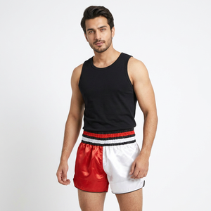 Shorts de Muay Thai personnalisés avec logo brodé Hip Hop, créez votre propre short de Muay Thai en satin de qualité supérieure, imprimé par sublimation sur toute la surface - Product Image 1