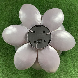 Lampe solaire LED étanche blanc chaud IP65 pour extérieur, jardin, paysage, décorative, en forme de lotus, avec panneau solaire en PC - Product Image 2