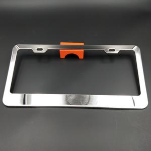 Cadre de plaque d'immatriculation chromé robuste en acier inoxydable - Product Image 1