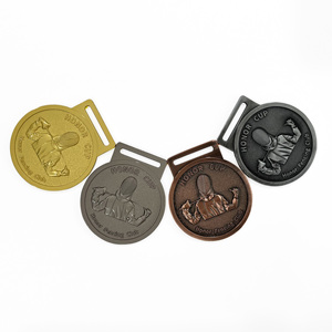 Médailles d'<span class=keywords><strong>or</strong></span> d'escrime de récompenses de logo de forme personnalisée rubans en métal médaille d'honneur de sport en métal - Product Image 1