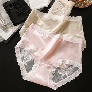 Nieuwste Franse Sexy Kant Ondergoed Licht Luxe Parel Satijn Mid Taille Slipje Voor Vrouwen Snel Droog Kruis Comfortabele Slips - Product Image 1