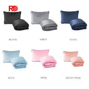 Coperta da Viaggio 2 in 1 Senza Logo in 100% Poliestere per Tutte le Stagioni, Vendita all'Ingrosso - Product Image 1
