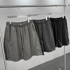 400GSM Pantalones cortos vaqueros lavados de peso pesado con paneles cosidos y cintura con cordón - Product Image 3