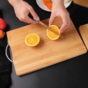 ชุดเขียงไม้ไผ่ธรรมชาติพร้อมด้ามโลหะสำหรับหั่นน้ำผลไม้ปรับแต่งได้สำหรับห้องครัว - Product Image 3