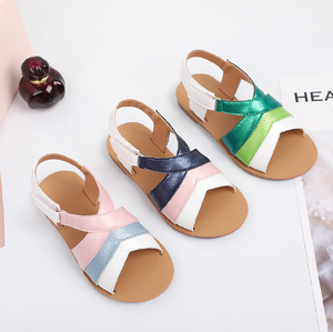 Sandales d'été colorées pour filles, design personnalisé, fabrication OEM, sandales plates à lanière cheville, style princesse, pour fêtes - Product Image 1