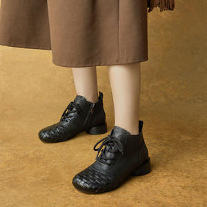 Botines Tejidos para Otoño/Invierno, Plataforma Retro, Cuero Genuino, Punta Hecha a Mano, Tacón Bajo, Tacón Cuadrado, con Cordones - Product Image 3