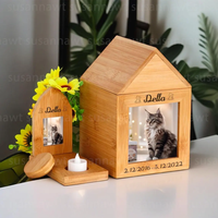 Urne funéraire artisanale en bois pour cendres d'animaux de compagnie, souvenir de crémation, urne funéraire pour animaux de compagnie avec cercueil, lanterne en bois personnalisée pour animaux de compagnie